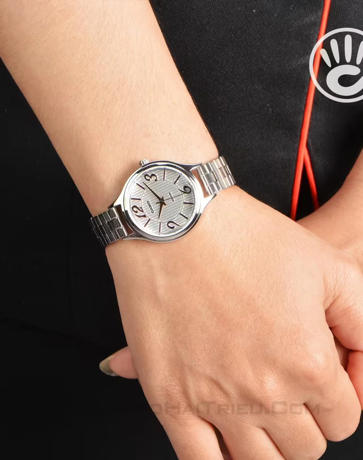 CASIO ENTICER WOMEN'S WATCH